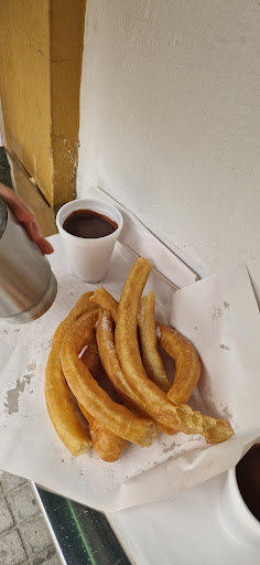 Churros Y Patatas