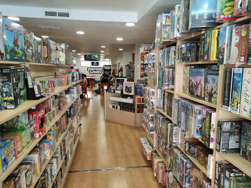 Tienda de Juegos - EMPIRE GAMES