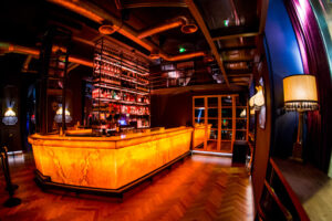 Lobby Club