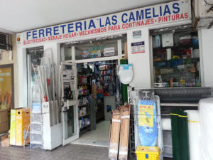 FERRETERÍA LAS CAMELIAS