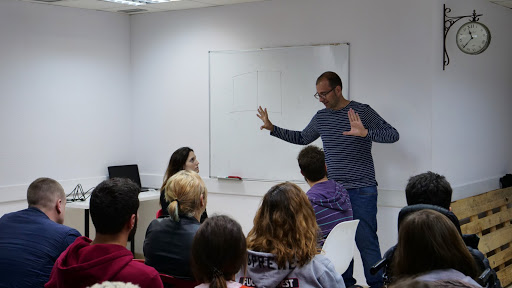 ECAES - Escuela de Cine y Artes Escénicas de Sevilla