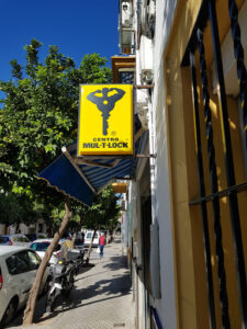 Llaves Santiago S L