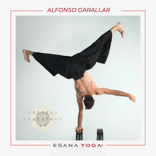 ESANA YOGA SL