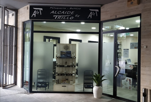 Salón Alcaide y Trillo Peluquería “Secretos del Agua"