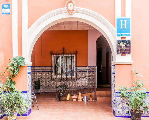 Hostal San Vicente II - Hostales