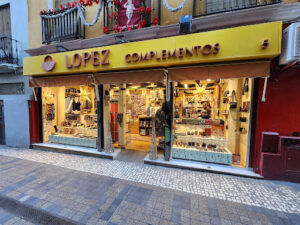 Lopez complementos