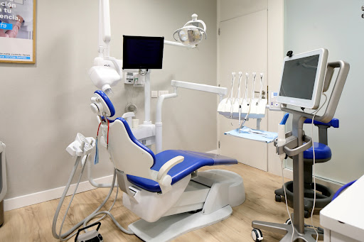 Clínica Dental Milenium Viapol - Sanitas