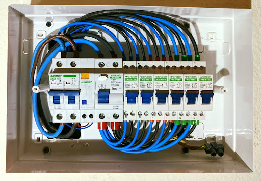 Lora Electricidad Sevilla, S. L.