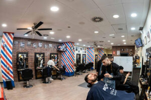 FRAN ACADEMIA Y PELUQUERIA MASCULINA