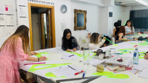 LABORATORIUM cursos de patronaje profesional y confección