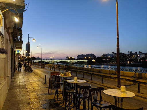 Bar Muelle Triana