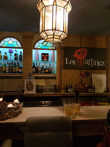 Los Martínez Premium