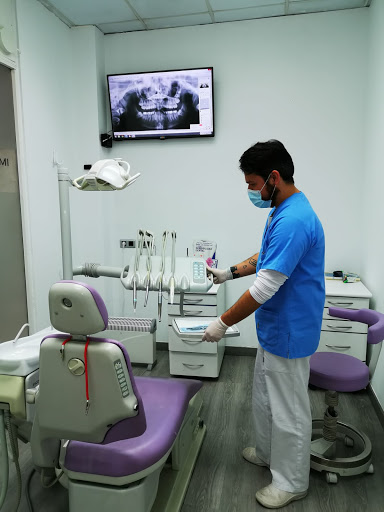 Dental Med Clínica Dental Sevilla