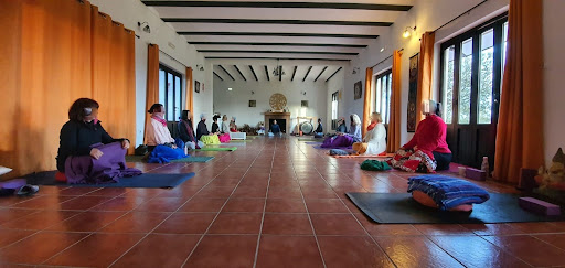 Escuela Vida Yoga Sevilla