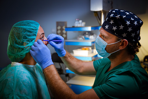 CLINICA PIÑERO - Centro Andaluz de Oftalmología