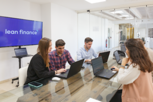 Lean Finance