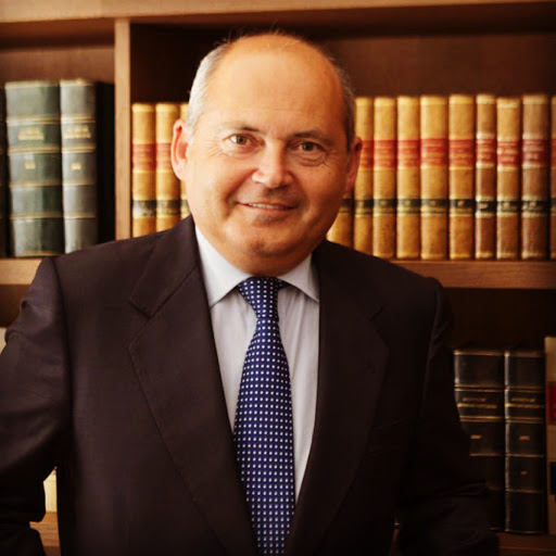 Luis Romero Abogados