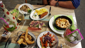 Cervecería Giralda Bar